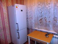 2-комнатная квартира посуточно Новосибирск, Колхидская, клиника Федорова, 31: Фотография 6