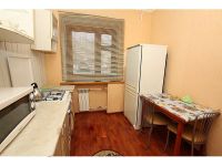 1-комнатная квартира посуточно Челябинск, улица Либкнехта, 1: Фотография 3