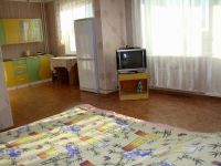 1-комнатная квартира посуточно Барнаул, Взлетная, 36: Фотография 3