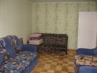 1-комнатная квартира посуточно Сарапул, Советская, 126: Фотография 2