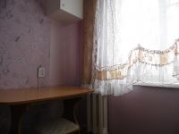 1-комнатная квартира посуточно Уфа, улица Рихарда Зорге, 40: Фотография 3
