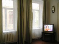 2-комнатная квартира посуточно Черновцы, Кобылянская, 27: Фотография 2