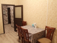 1-комнатная квартира посуточно Нижневартовск, ул. 60 лет Октября, 27: Фотография 2