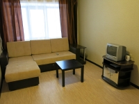 1-комнатная квартира посуточно Новосибирск, улица Мичурина, 37: Фотография 5