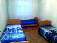 2-комнатная квартира посуточно Тобольск, 4 микрорайон, 43: Фотография 3