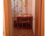 1-комнатная квартира посуточно Боровичи, Ленинградская, 91: Фотография 3