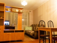 2-комнатная квартира посуточно Череповец, Ленина, 157: Фотография 2