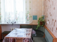 1-комнатная квартира посуточно Симферополь, Cевастопольская, 32: Фотография 8