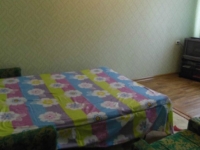 2-комнатная квартира посуточно Тольятти, Свердлова, 25: Фотография 3