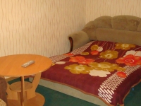 1-комнатная квартира посуточно Новотроицк, Советская, 43 Б: Фотография 2