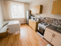 1-комнатная квартира посуточно Омск, Иртышская Набережная, 12: Фотография 4
