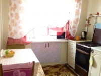 1-комнатная квартира посуточно Белгород, Преображенская, 85: Фотография 3