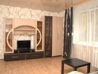 2-комнатная квартира посуточно Новосибирск, урицкого, 37: Фотография 5