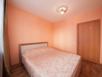 3-комнатная квартира посуточно Красноярск, Весны, 2: Фотография 3