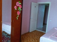 3-комнатная квартира посуточно Барнаул, семенова , 17: Фотография 7