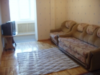 3-комнатная квартира посуточно Кисловодск, велинградская , 21: Фотография 4