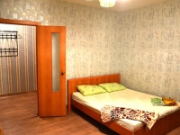 1-комнатная квартира посуточно Красноярск, Карамзина, 13: Фотография 3