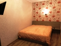 3-комнатная квартира посуточно Симферополь, Кирова, 14: Фотография 2