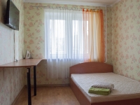 2-комнатная квартира посуточно Киев, Маршала Тимошенко, 3в: Фотография 2