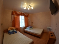 2-комнатная квартира посуточно Красноярск, Киренского , 41: Фотография 2