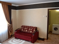 1-комнатная квартира посуточно Нижнекамск, проспект Мира, 72: Фотография 3