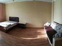 1-комнатная квартира посуточно Тюмень, Малыгина, 2: Фотография 2