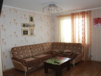 2-комнатная квартира посуточно Барнаул, Малахова, 128: Фотография 5