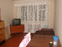 2-комнатная квартира посуточно Гатчина, Карла Маркса, 41: Фотография 3