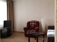 2-комнатная квартира посуточно Иркутск, Дальневосточная , 106: Фотография 4