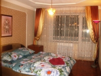 3-комнатная квартира посуточно Псков, Комиссаровский переулок, 7а: Фотография 14