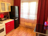 2-комнатная квартира посуточно Челябинск, Руставели, 2Б: Фотография 5