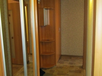 2-комнатная квартира посуточно Омск, Карла Маркса, 49: Фотография 2