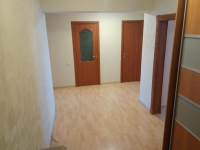 2-комнатная квартира посуточно Тюмень, Василия Гольцова, 26: Фотография 9