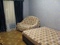 2-комнатная квартира посуточно Дзержинский, Лесная, 13: Фотография 3