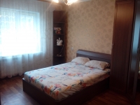 2-комнатная квартира посуточно Омск, улица Лукашевича, 23А: Фотография 2