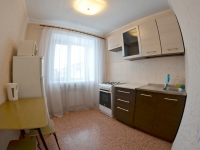 2-комнатная квартира посуточно Кемерово, Красноармейская , 95а: Фотография 4