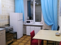 2-комнатная квартира посуточно Омск, Карла Маркса, 22А: Фотография 6