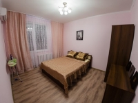 2-комнатная квартира посуточно Екатеринбург, Стрелочников, 9а: Фотография 2
