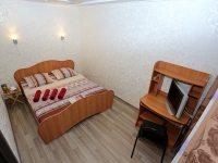 2-комнатная квартира посуточно Омск, Мира, 38г: Фотография 2