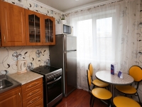 2-комнатная квартира посуточно Новокузнецк, кирова, 87: Фотография 4