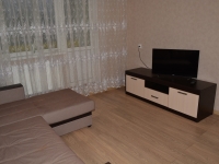 1-комнатная квартира посуточно Белгород, Гостенская, 16: Фотография 3