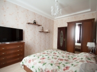 2-комнатная квартира посуточно Кемерово, Дзержинского, 4: Фотография 4