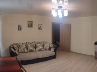 2-комнатная квартира посуточно Хабаровск, Амурский бульвар, 56: Фотография 2