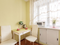 1-комнатная квартира посуточно Кемерово, Весенняя, 25: Фотография 4