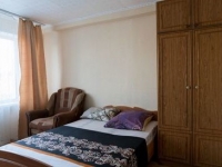 1-комнатная квартира посуточно Нижний Новгород, Юбилейный бульвар , 1: Фотография 2
