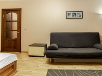 1-комнатная квартира посуточно Тюмень, Щербакова , 120: Фотография 2