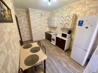 2-комнатная квартира посуточно Екатеринбург, Бебеля , 134: Фотография 6