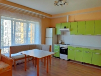 2-комнатная квартира посуточно Великий Новгород, Колмовская набережная , 83: Фотография 3