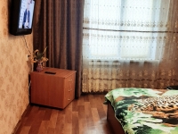 2-комнатная квартира посуточно Омск, улица Лукашевича, 23А: Фотография 10