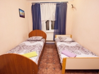 3-комнатная квартира посуточно Тольятти, Свердлова, 68: Фотография 3